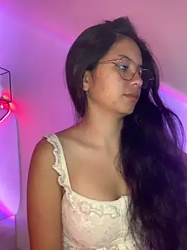 Snapshot of Rosita_forever_ chatting on 01-25-25, 11:55 Rosita forever online show from 01-25-25, 11:55