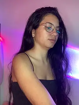 Snapshot of Rosita_forever_ chatting on 01-30-25, 04:13 Rosita forever online show from 01-30-25, 04:13