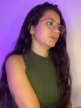 Snapshot of Rosita_forever_ chatting on 01-31-25, 10:42 Rosita forever online show from 01-31-25, 10:42