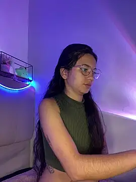 Snapshot of Rosita_forever_ chatting on 02-07-25, 06:56 Rosita forever online show from 02-07-25, 06:56