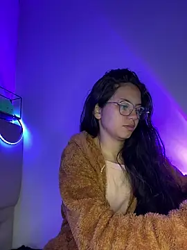Snapshot of Rosita_forever_ chatting on 02-12-25, 07:13 Rosita forever online show from 02-12-25, 07:13