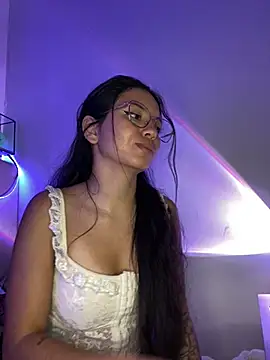 Snapshot of Rosita_forever_ chatting on 02-15-25, 08:54 Rosita forever online show from 02-15-25, 08:54