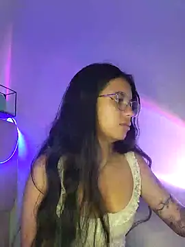 Snapshot of Rosita_forever_ chatting on 02-26-25, 06:37 Rosita forever online show from 02-26-25, 06:37