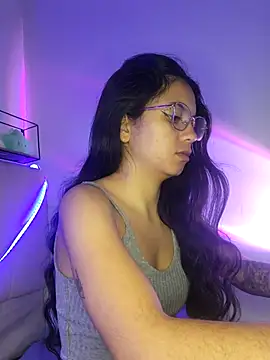 Snapshot of Rosita_forever_ chatting on 03-09-25, 12:20 Rosita forever online show from 03-09-25, 12:20