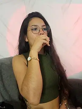 Snapshot of Rosita_forever_ chatting on 03-12-25, 04:30 Rosita forever online show from 03-12-25, 04:30