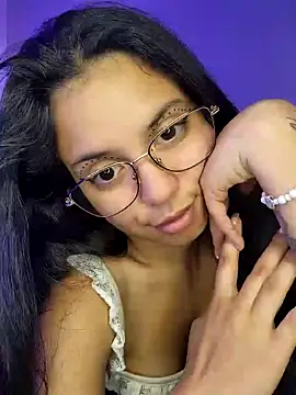Snapshot of Rosita_forever_ chatting on 03-21-25, 12:51 Rosita forever online show from 03-21-25, 12:51