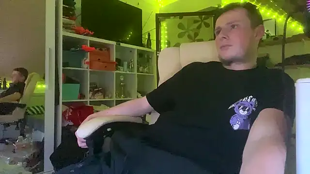 Snapshot of Germanyone chatting on 01-23-25, 08:45 Germanyone online show from 01-23-25, 08:45