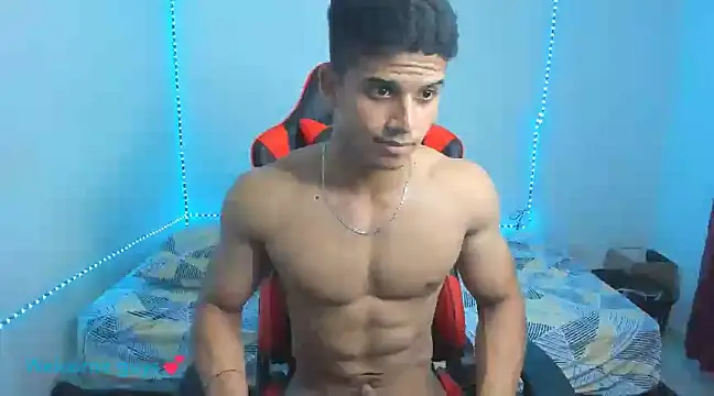 oliver thompsson7 online show from 01-02-25, 04:46