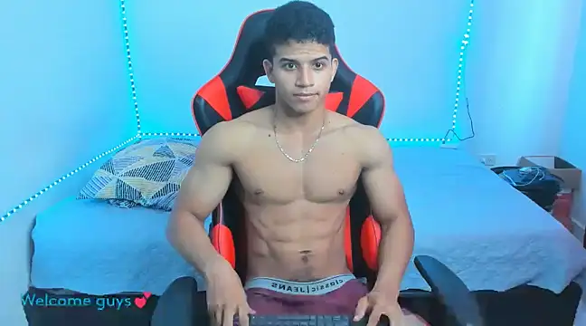 oliver thompsson7 online show from 01-09-25, 01:56