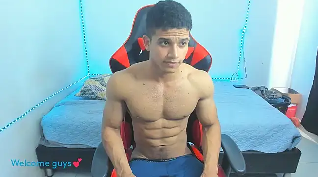 oliver thompsson7 online show from 01-28-25, 06:39