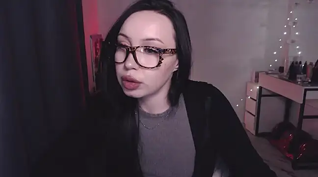 MoranaMissGod online show from 12-28-24, 12:47