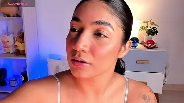 martina roldam online show from 02-04-25, 12:19