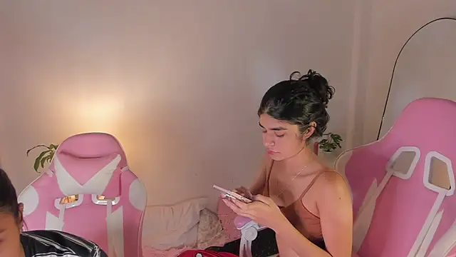 martina roldam online show from 09-26-25, 02:37