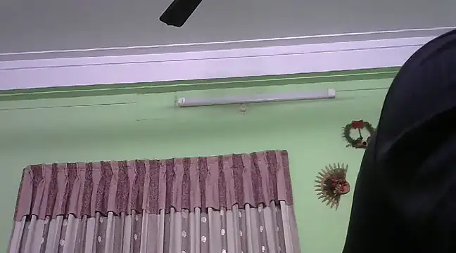 GildanK18 online show from 01-22-25, 08:17