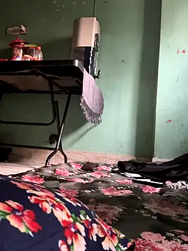 GildanK18 online show from 12-22-25, 09:50