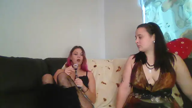 BedroomBarbie online show from 10-02-25, 08:49