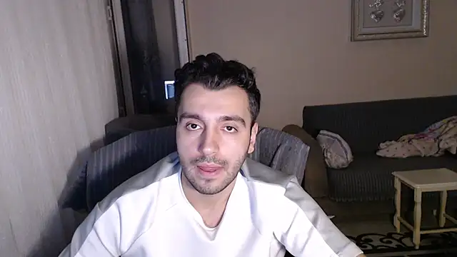 handsomeee04 online show from 09-30-25, 12:59