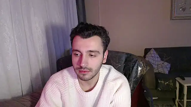 handsomeee04 online show from 02-01-26, 09:46