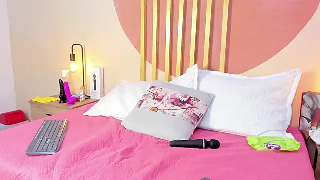 Nicole Angels  online show from 09-30-25, 07:52