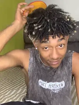 Boy cock18 online show from 02-28-25, 03:26