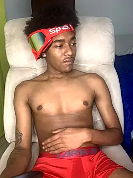 Boy cock18 online show from 10-17-25, 06:16