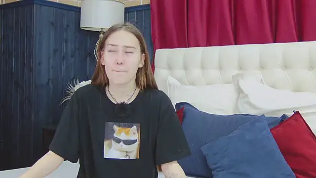 SashaMeow online show from 02-02-25, 04:22