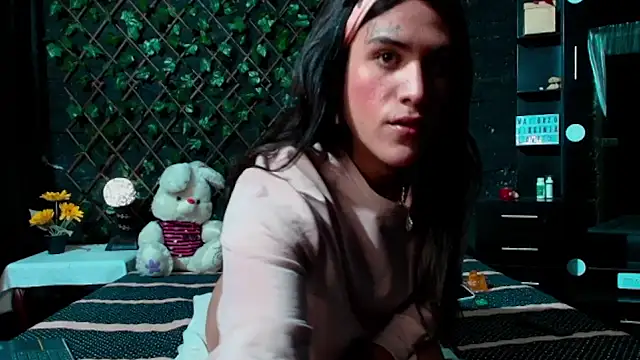 selene  fortuna online show from 10-04-25, 01:53