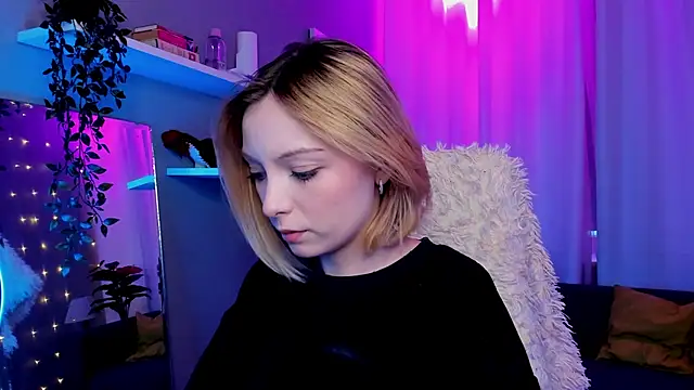 Snapshot of forget_me_not_eve chatting on 01-27-25, 08:40 forget me not eve online show from 01-27-25, 08:40