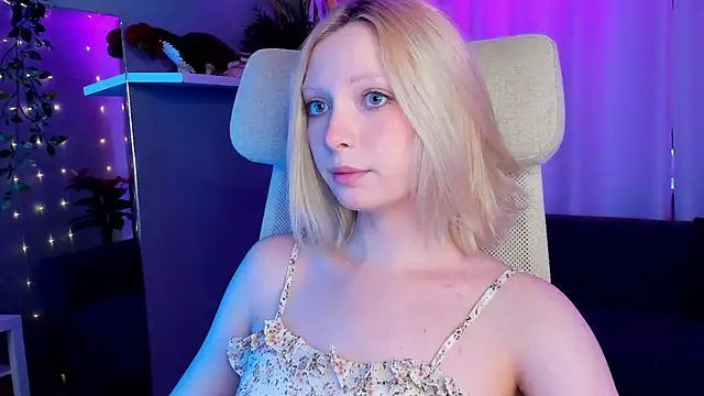 Snapshot of forget_me_not_eve chatting on 03-11-25, 12:39 forget me not eve online show from 03-11-25, 12:39