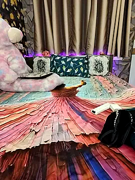 Little  Lia online show from 05-04-26, 10:28