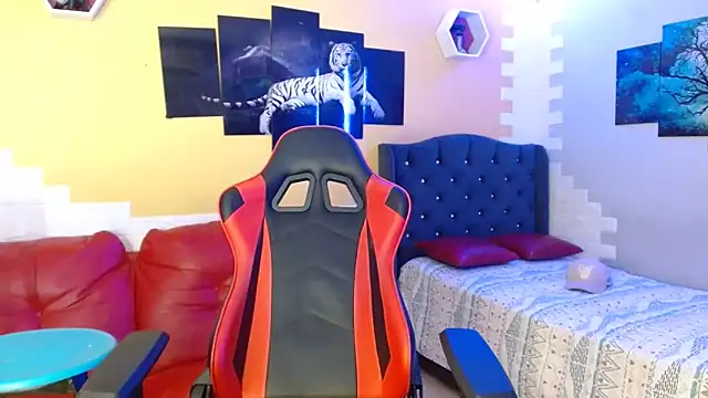 Snapshot of andy_dan18 chatting on 10-07-25, 03:09 andy dan18 online show from 10-07-25, 03:09