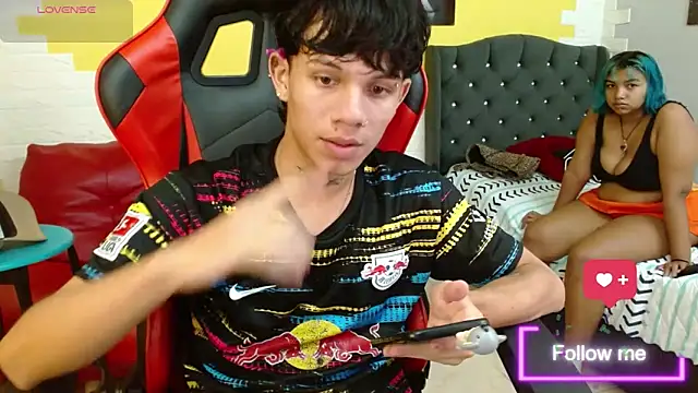 Snapshot of andy_dan18 chatting on 10-26-25, 02:56 andy dan18 online show from 10-26-25, 02:56