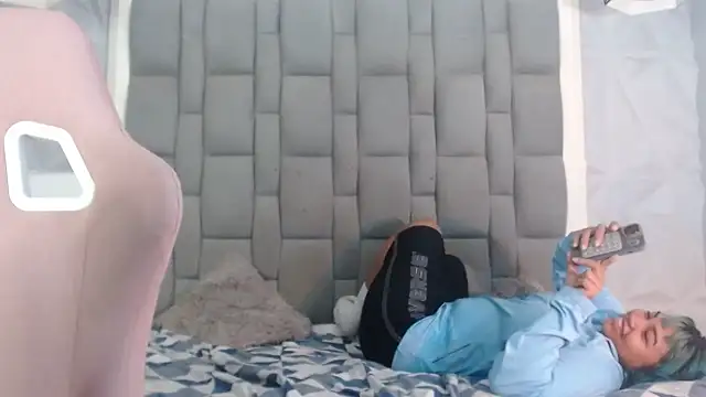 Snapshot of andy_dan18 chatting on 11-07-25, 03:34 andy dan18 online show from 11-07-25, 03:34