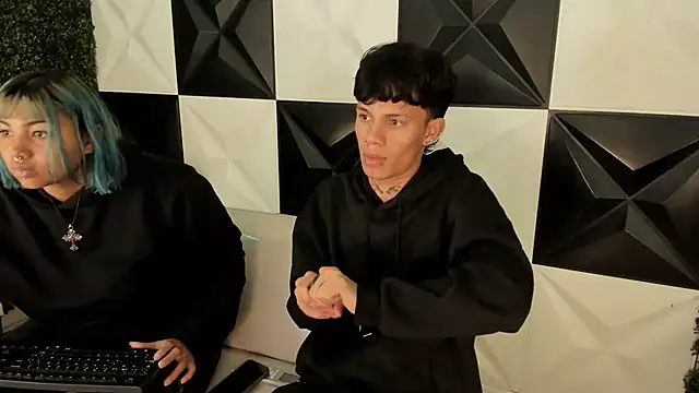 andy dan18 online show from 11-16-25, 06:35