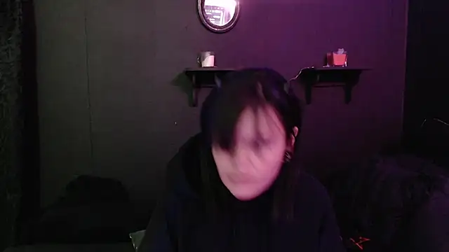 Snapshot of rousstattoo chatting on 02-13-26, 02:18 rousstattoo online show from 02-13-26, 02:18