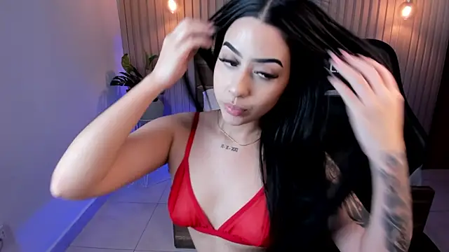 veronica 19  online show from 01-07-25, 10:52