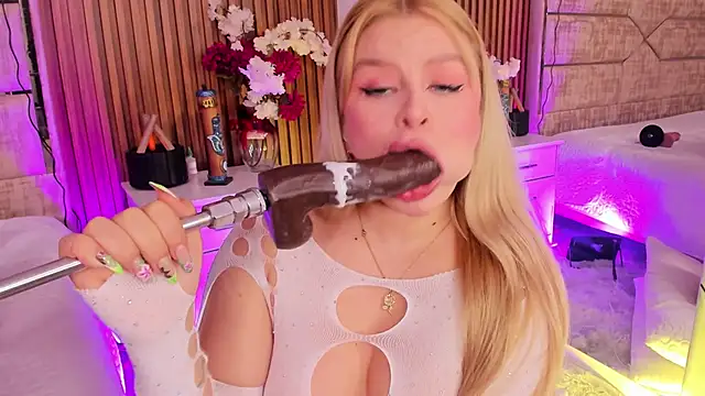 LolaAngellx online show from 03-13-26, 08:48