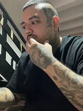 El Titan1998 online show from 01-25-25, 02:47