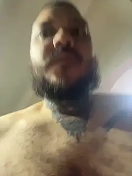 El Titan1998 online show from 10-31-25, 11:44