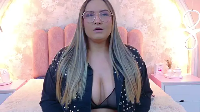 MiaLaurents online show from 01-07-26, 04:04