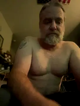 Jefloves68 online show from 12-19-25, 02:29