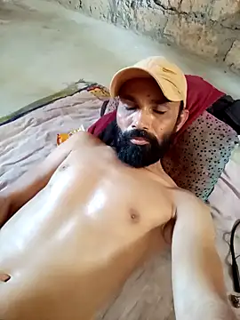 Snapshot of mojmasti143 chatting on 02-12-25, 10:24 mojmasti143 online show from 02-12-25, 10:24