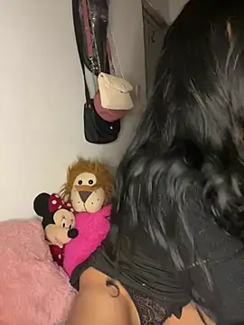 Snapshot of Charlotemonroe chatting on 12-22-24, 05:23 Charlotemonroe online show from 12-22-24, 05:23