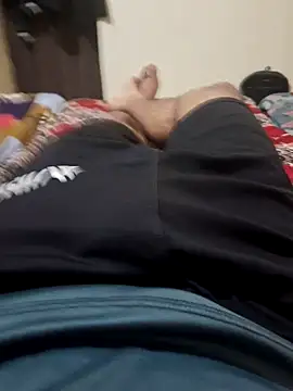 Snapshot of Mr_Boy07x_ chatting on 02-13-25, 07:24 Mr Boy07x online show from 02-13-25, 07:24