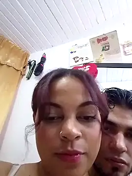 Snapshot of BlakeandRouse chatting on 12-27-24, 10:37 BlakeandRouse online show from 12-27-24, 10:37