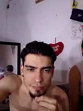 Snapshot of BlakeandRouse chatting on 01-07-25, 02:53 BlakeandRouse online show from 01-07-25, 02:53