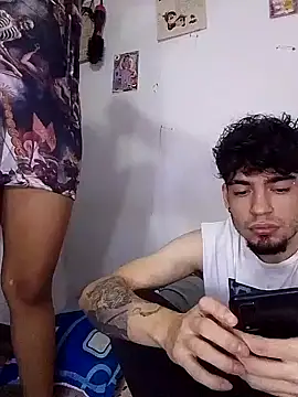 Snapshot of BlakeandRouse chatting on 01-12-25, 08:03 BlakeandRouse online show from 01-12-25, 08:03