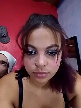 Snapshot of BlakeandRouse chatting on 02-16-25, 08:22 BlakeandRouse online show from 02-16-25, 08:22