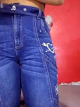 Snapshot of BlakeandRouse chatting on 02-22-25, 11:24 BlakeandRouse online show from 02-22-25, 11:24