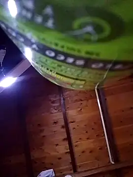 Snapshot of BlakeandRouse chatting on 03-20-25, 09:56 BlakeandRouse online show from 03-20-25, 09:56